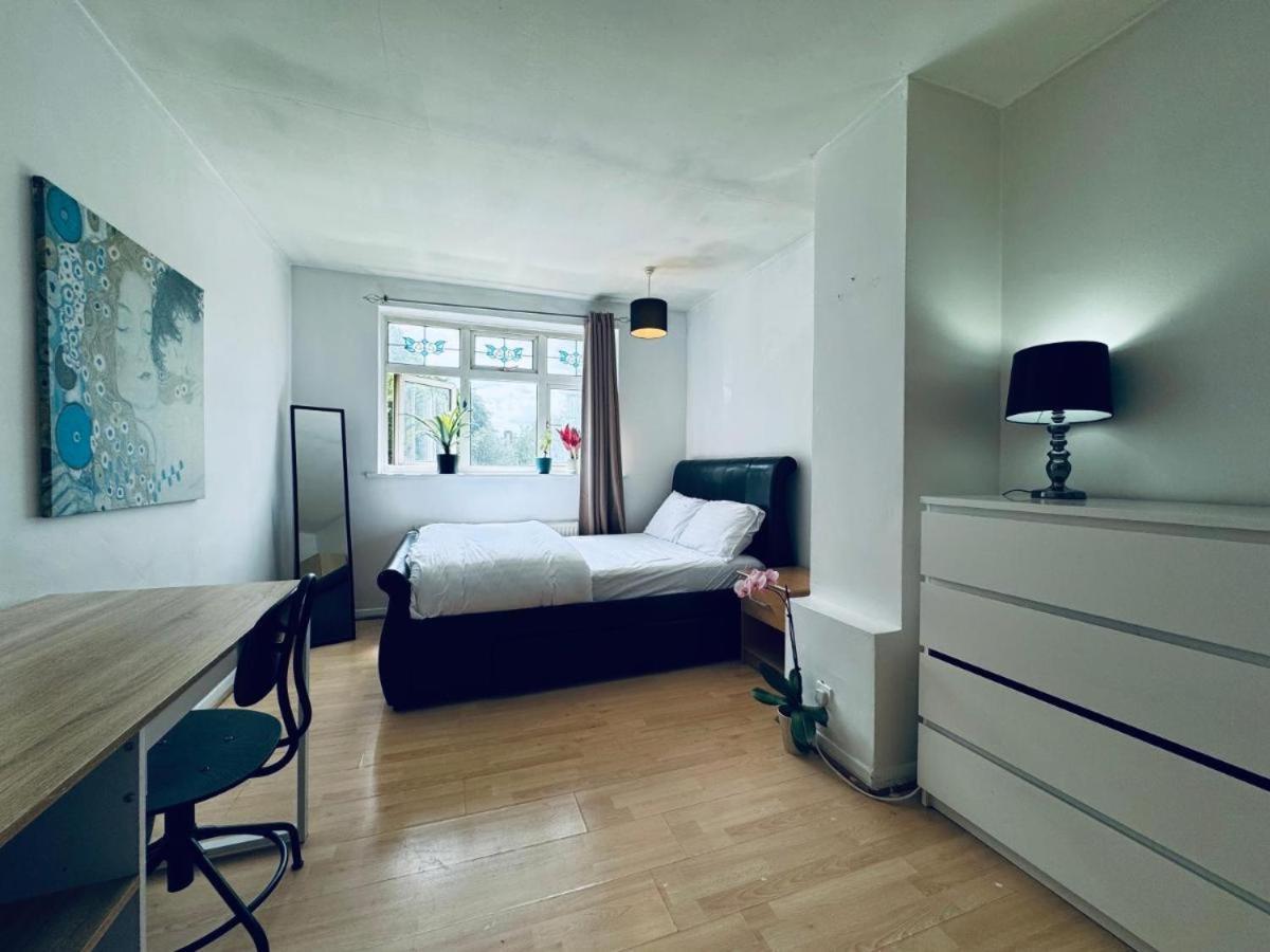 Whitechapel Lindley House R2 Hotel Londen Buitenkant foto