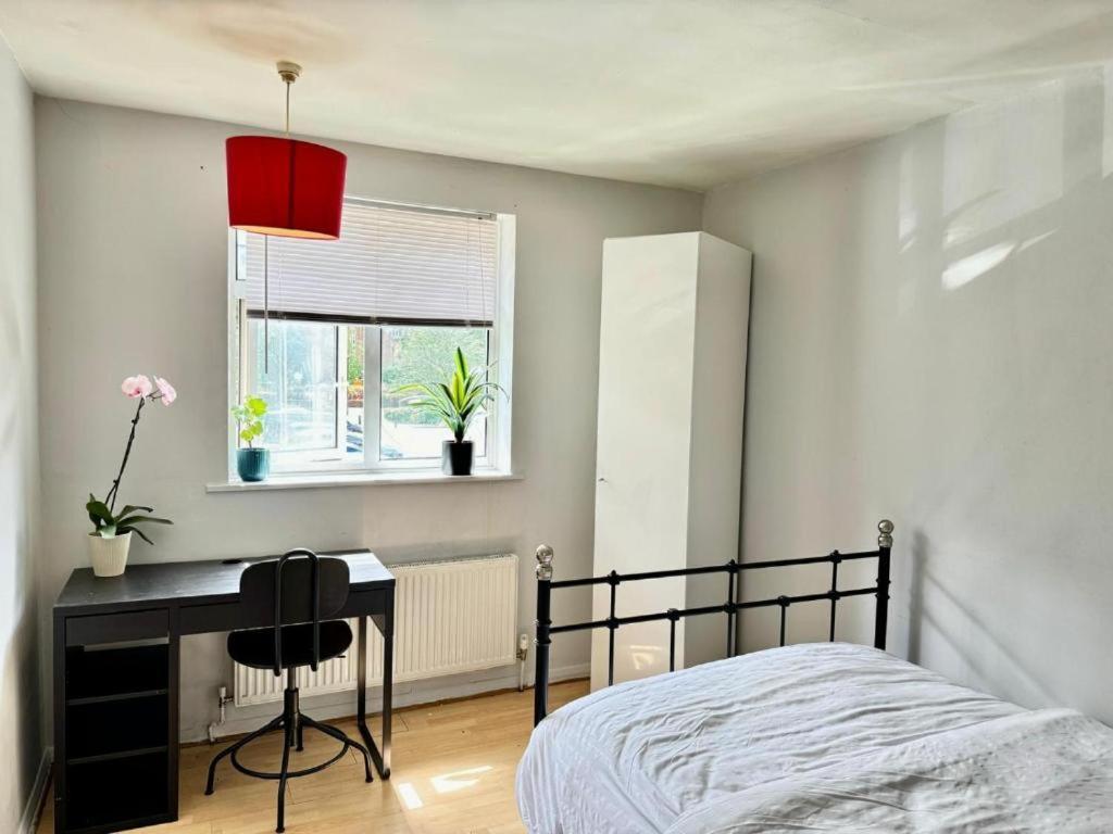 Whitechapel Lindley House R2 Hotel Londen Buitenkant foto