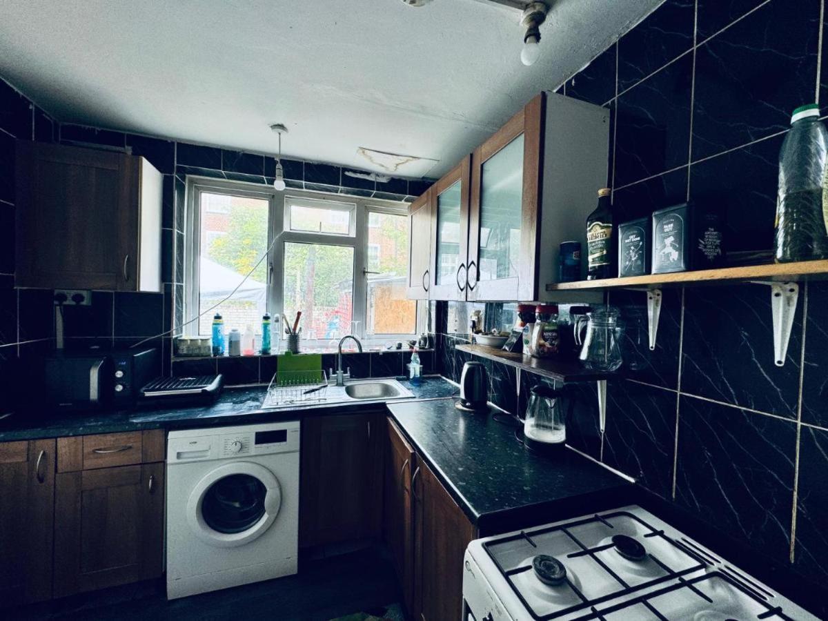 Whitechapel Lindley House R2 Hotel Londen Buitenkant foto