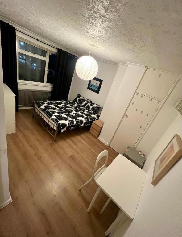 Whitechapel Lindley House R2 Hotel Londen Buitenkant foto