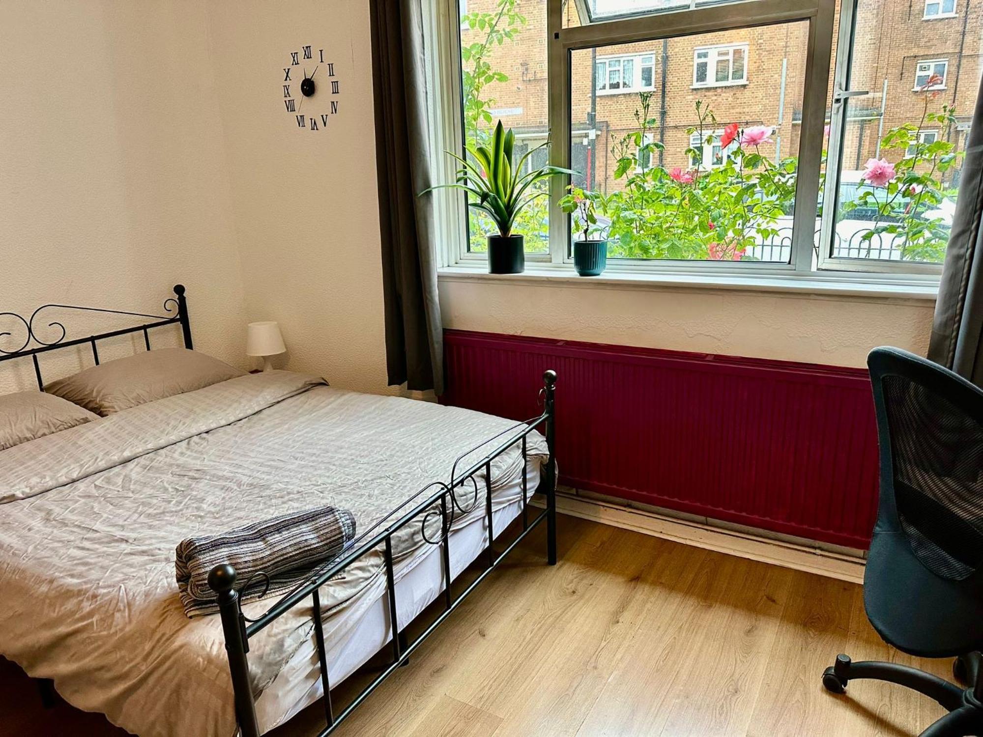 Whitechapel Lindley House R2 Hotel Londen Buitenkant foto