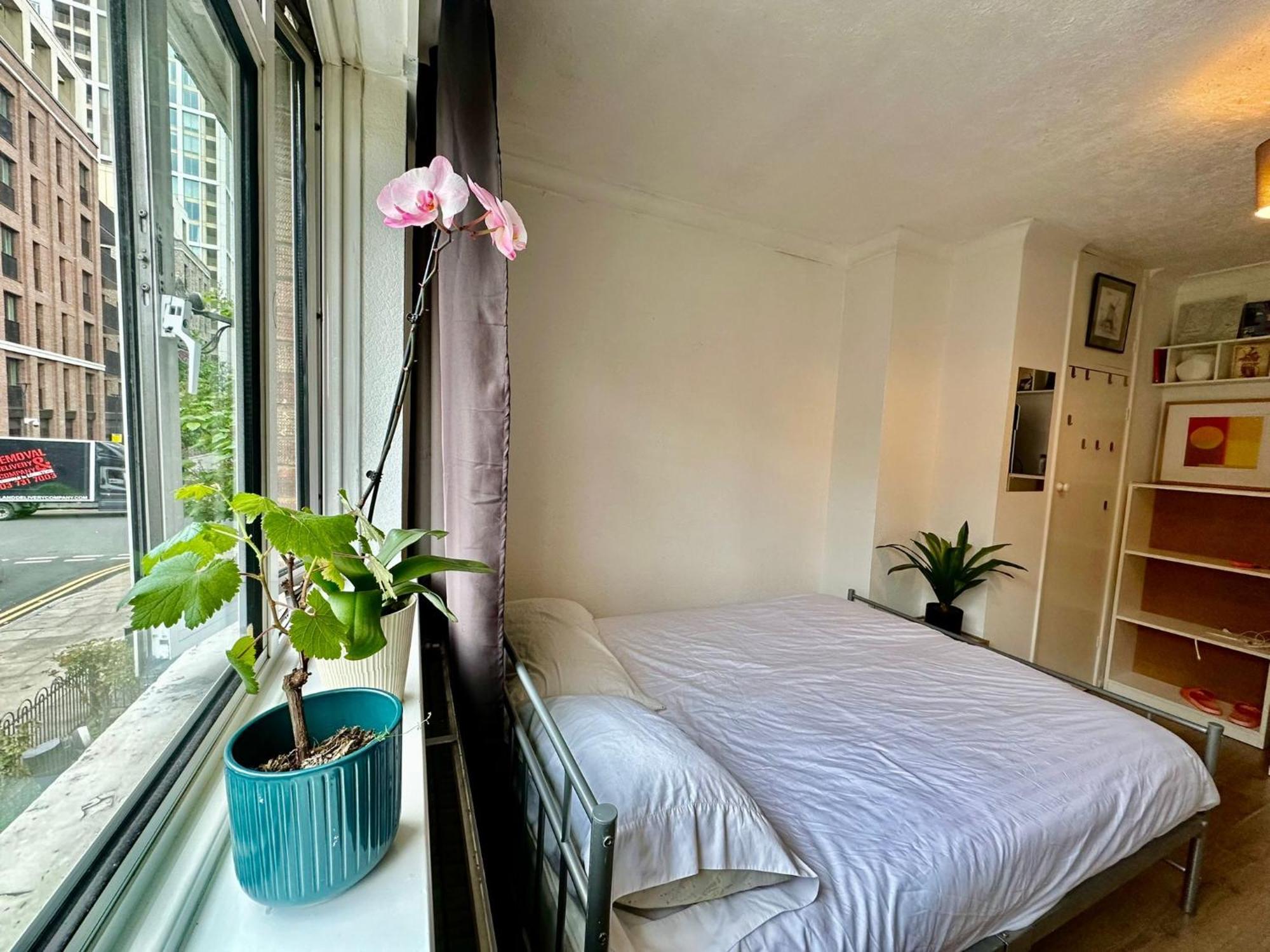 Whitechapel Lindley House R2 Hotel Londen Buitenkant foto